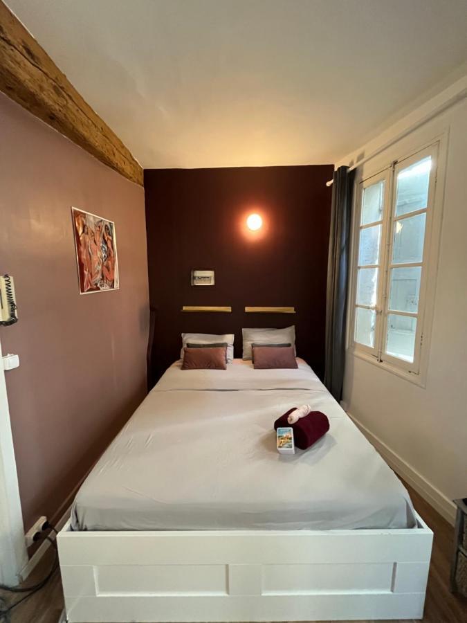 Aux Demoiselles D'Avignon Apartment Exterior photo
